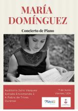 A pianista María Domínguez en concerto no Auditorio Julio Vázquez da Pobra de Trives